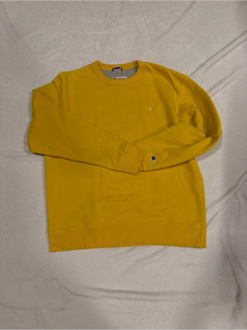 CHAMPION Yellow Crewneck Sweatshirt - size large